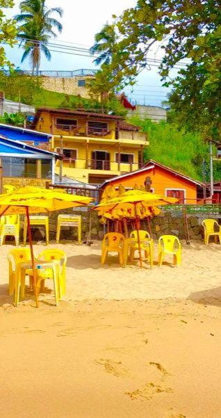 Вилла Yellow House Beira Mar Portinho Ильябела Экстерьер фото