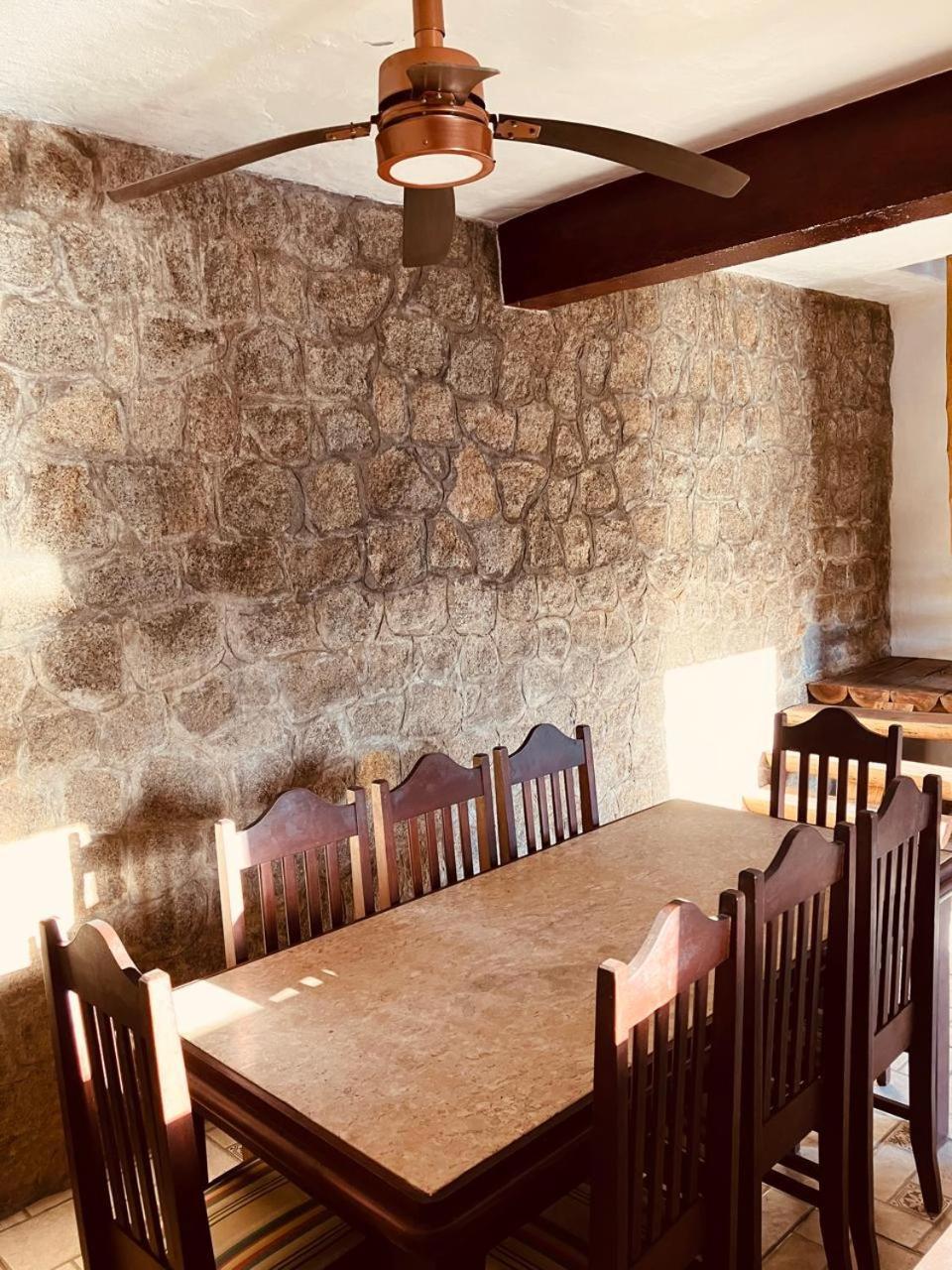 Вилла Yellow House Beira Mar Portinho Ильябела Экстерьер фото